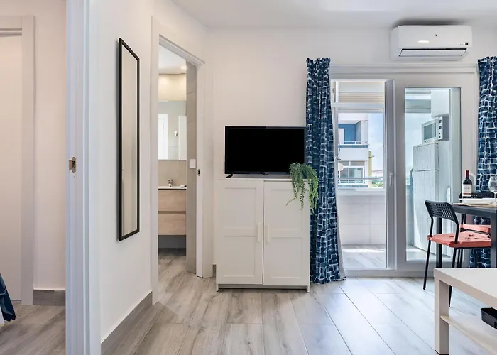 Malagasuite Getaway * Torremolinos