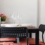 Malagasuite Getaway Апартаменти Торремолінос