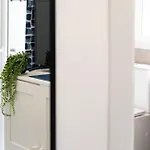Апартаменти Malagasuite Getaway *